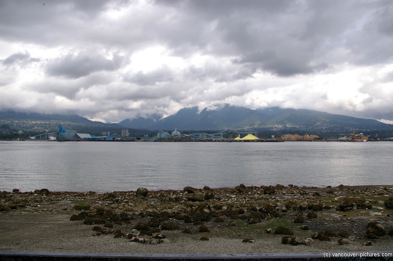 Looking out from Stanley Park Vancouver.jpg