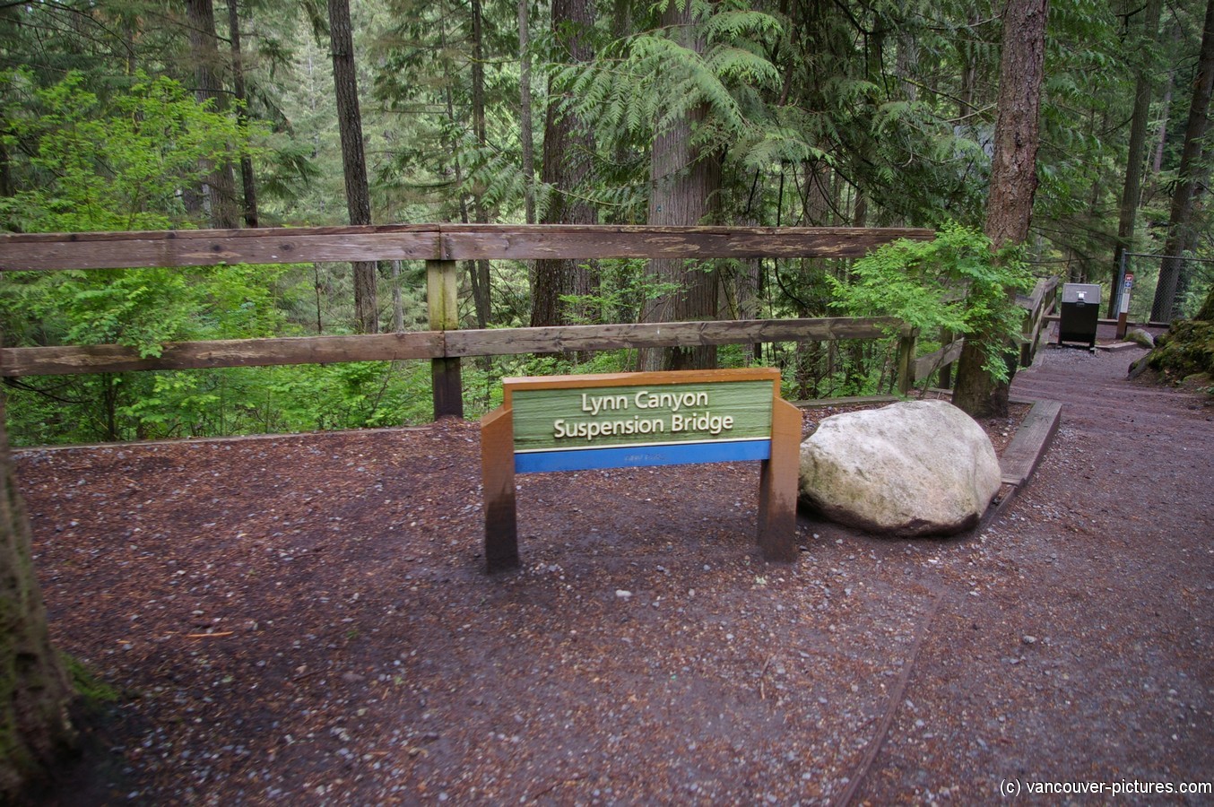 Lynn Canyon Park Suspension Bridge sign.jpg