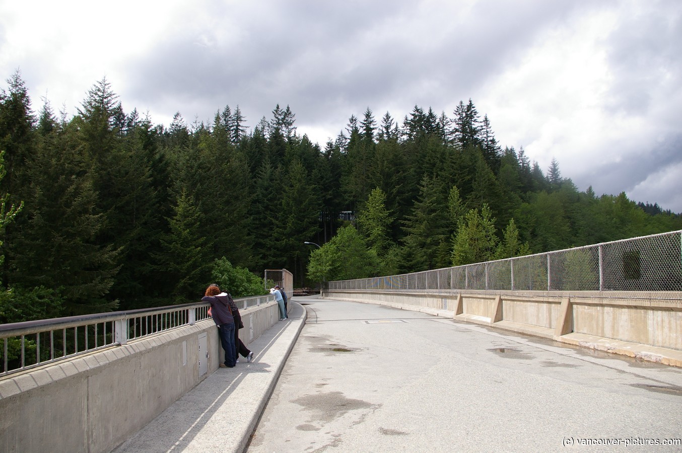 On top of the Cleveland Dam in Vancouver.jpg