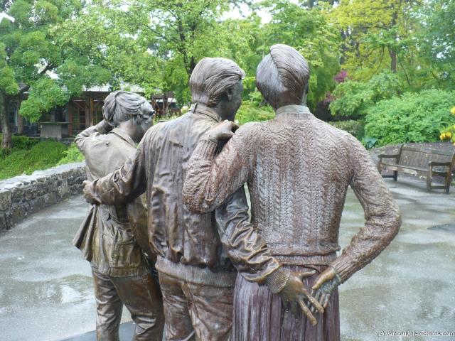 Back view of Photo Session statues in the Queen Elizabeth Park.jpg