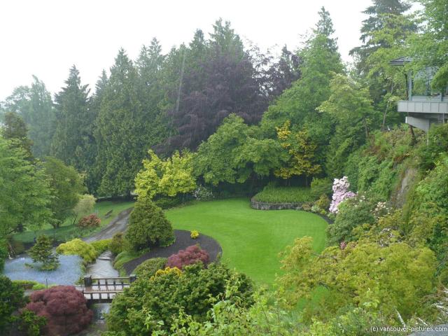 Queen Elizabeth Park Anniversary Quarry Garden in Vancouver (2).jpg
