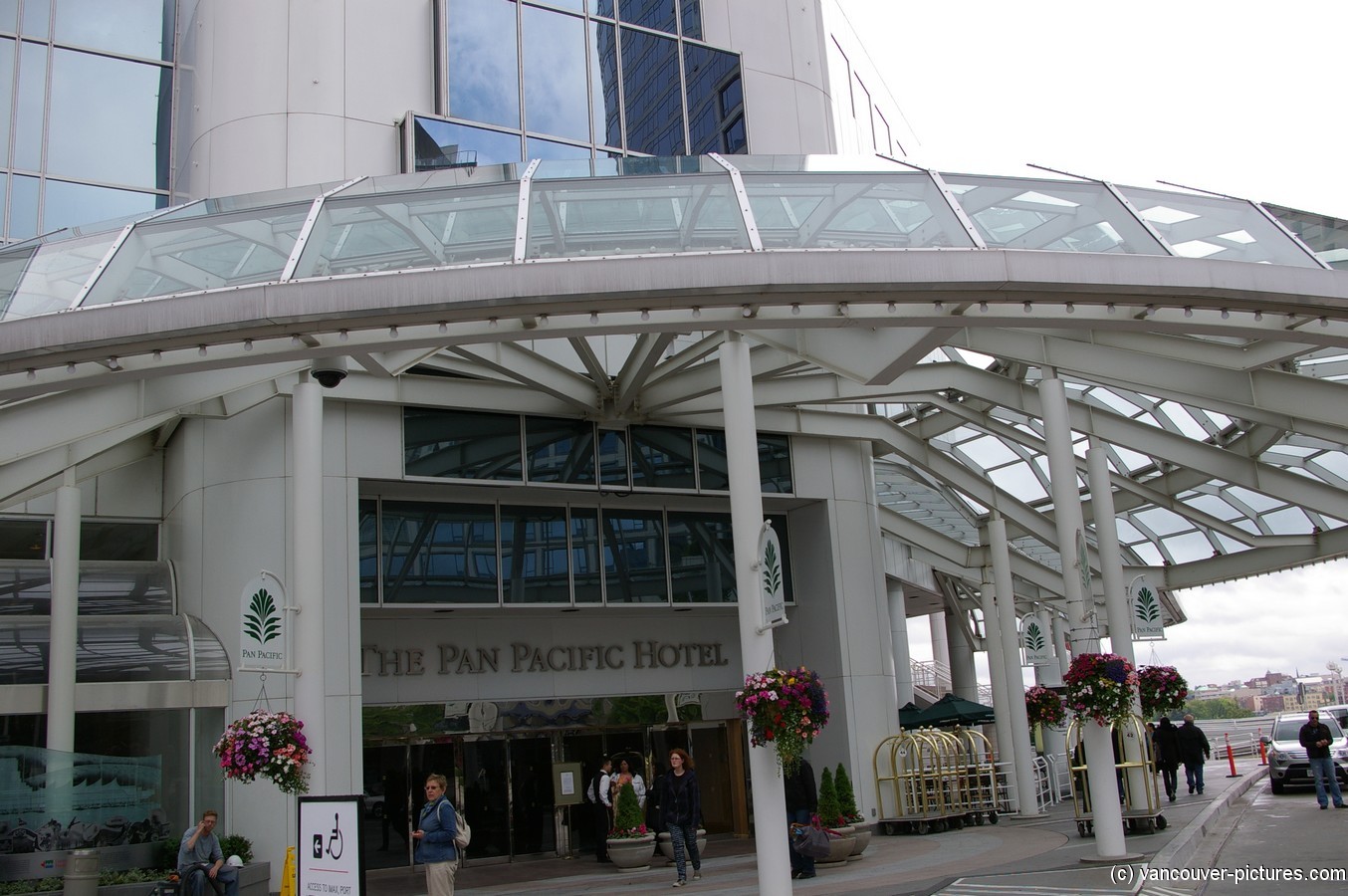 The Pan Pacific Hotel in Vancouver.jpg
