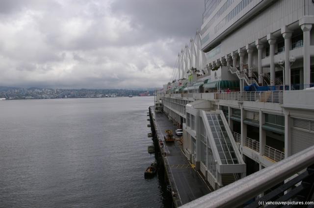 Canada Place in Vancouver (2).jpg